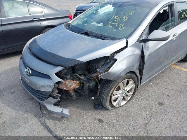 Продажа на аукционе авто 2013 Hyundai Elantra Gt Gls, vin: KMHD35LE2DU029622, номер лота: 12674064