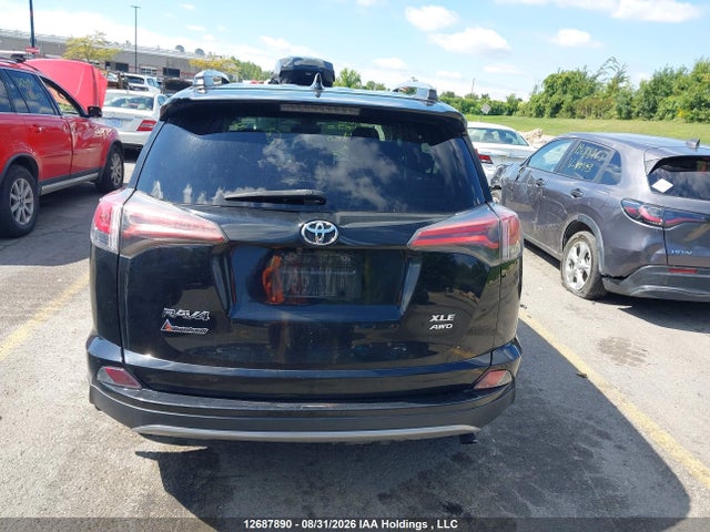 Toyota Rav4 Xle 2018 2T3RFREV4JW753350 Image 16