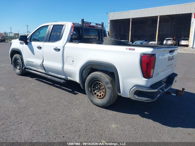 GMC Sierra K1500 2023 1GTRUAED5PZ335547 Image 3