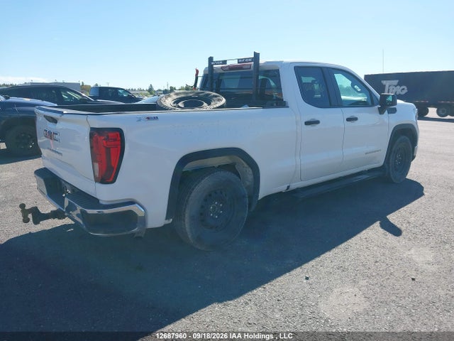 GMC Sierra K1500 2023 1GTRUAED5PZ335547 Image 4