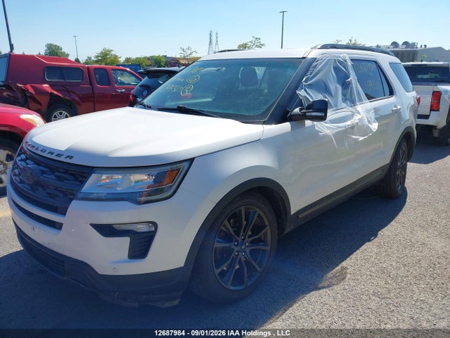 Ford EXPLORER XLT 2018 1FM5K8D81JGC29550 Image 2