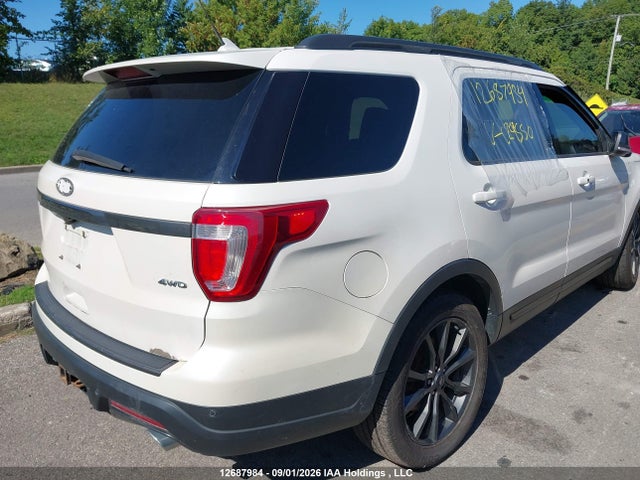 Ford EXPLORER XLT 2018 1FM5K8D81JGC29550 Image 4