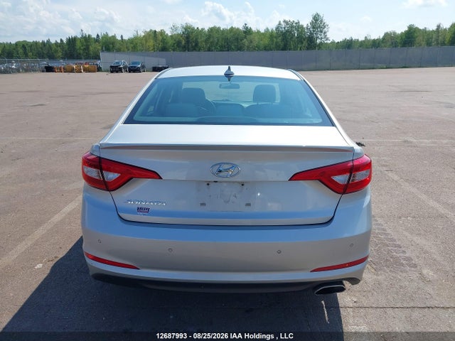 Hyundai SONATA GLS 2015 5NPE24AF3FH011807 Image 16