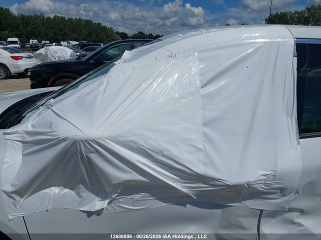 1FMCU9H69NUA51782 Ford ESCAPE SEL