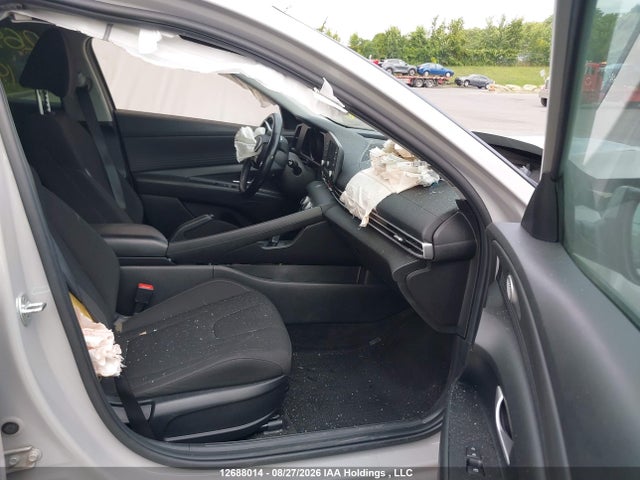 KMHLM4AG1MU185142 Hyundai Elantra Preferred Ivt