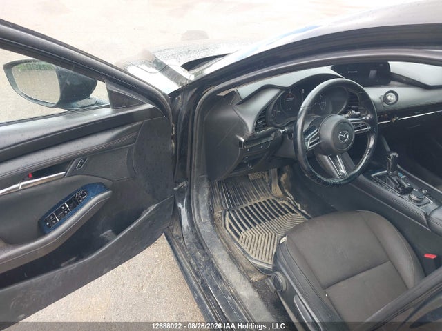 JM1BPBCM1K1114942 Mazda 3 Preferred Plus
