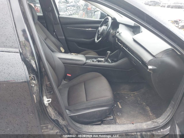 JM1BPBCM1K1114942 Mazda 3 Preferred Plus