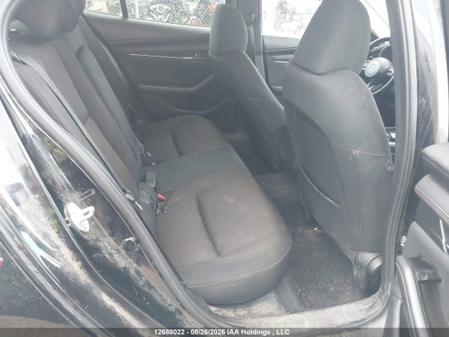 JM1BPBCM1K1114942 Mazda 3 Preferred Plus