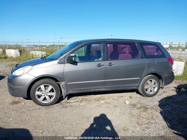 Продажа на аукционе авто 2004 Toyota Sienna Ce, vin: 5TDZA29C94S087686, номер лота: 12688038