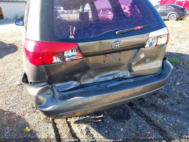 Продажа на аукционе авто 2004 Toyota Sienna Ce, vin: 5TDZA29C94S087686, номер лота: 12688038