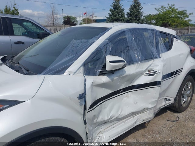 12688041 :رقم المزاد ، JTNKHMBX3N1130063 vin ، 2022 Toyota C-hr Xle/night Shade/limited مزاد بيع