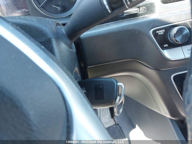 Hyundai Sonata Essential 2019 5NPE24AF1KH731004 Image 11