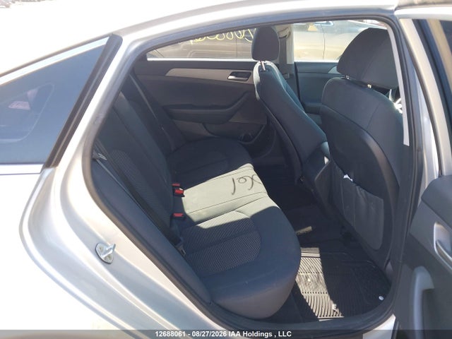 Hyundai Sonata Essential 2019 5NPE24AF1KH731004 Image 8