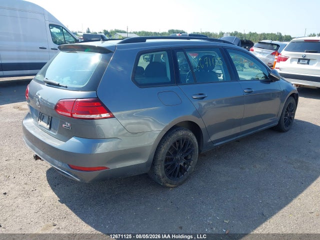 3VW117AUXJM753784 Volkswagen Golf Sportwagen 1.8 Tsi Comfortline/1.8 Tsi Trendline
