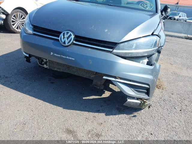 3VW117AUXJM753784 Volkswagen Golf Sportwagen 1.8 Tsi Comfortline/1.8 Tsi Trendline
