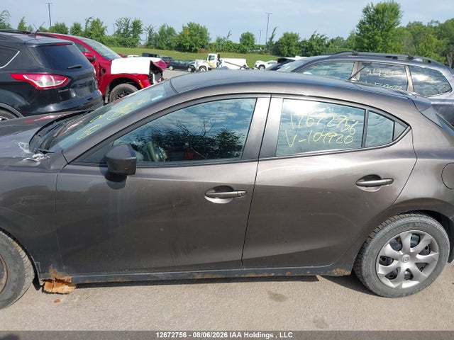 JM1BM1K73E1104920 Mazda Mazda3 Gx-sky