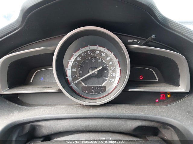 JM1BM1K73E1104920 Mazda Mazda3 Gx-sky