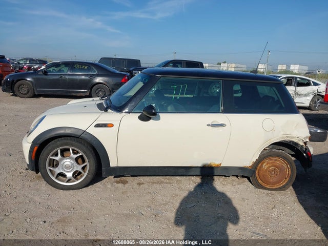 Продажа на аукционе авто 2005 Mini Cooper, vin: WMWRC33425TC56757, номер лота: 12688065