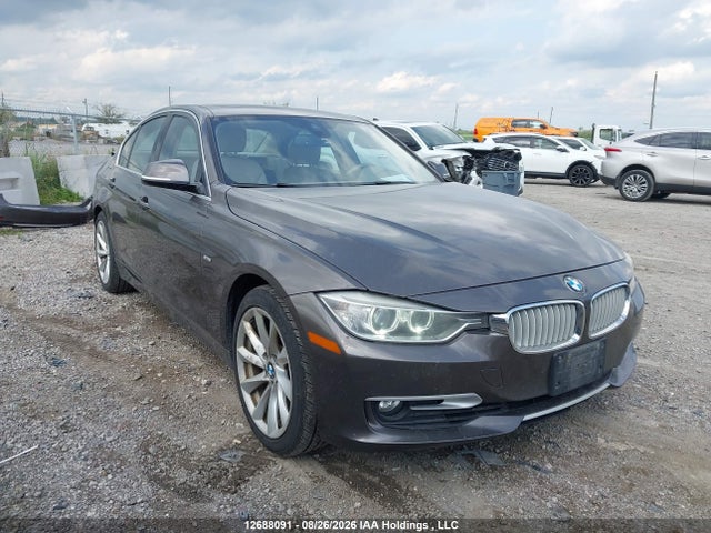 12688091 :رقم المزاد ، WBA3B3C56DF531994 vin ، 2013 Bmw 328i Xdrive/xdrive Classic Line مزاد بيع