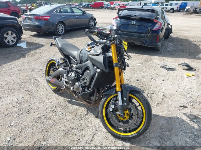 Продажа на аукционе авто 2016 Yamaha Fz09, vin: JYARN33N7GA002619, номер лота: 12688124