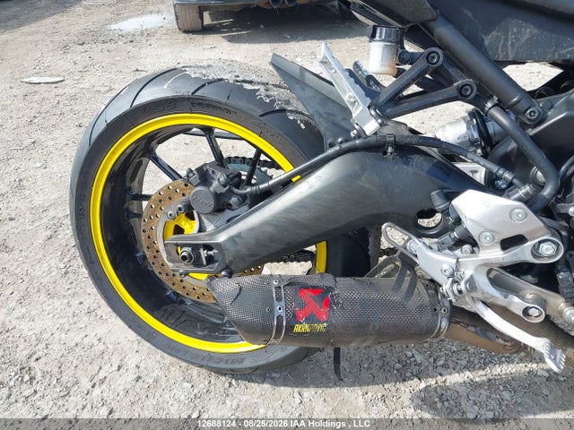 Продажа на аукционе авто 2016 Yamaha Fz09, vin: JYARN33N7GA002619, номер лота: 12688124