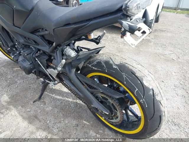Продажа на аукционе авто 2016 Yamaha Fz09, vin: JYARN33N7GA002619, номер лота: 12688124