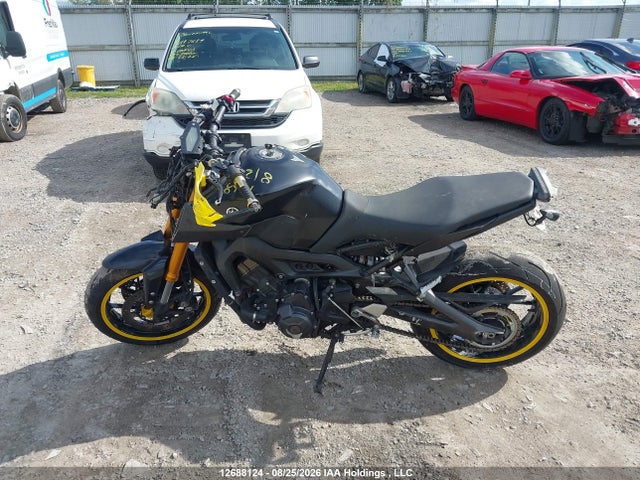 Продажа на аукционе авто 2016 Yamaha Fz09, vin: JYARN33N7GA002619, номер лота: 12688124