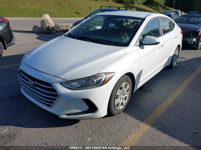 Hyundai Elantra L 2017 5NPD74LF3HH110480 Image 2