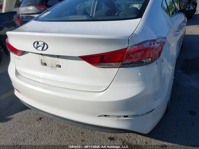 Hyundai Elantra L 2017 5NPD74LF3HH110480 Image 20