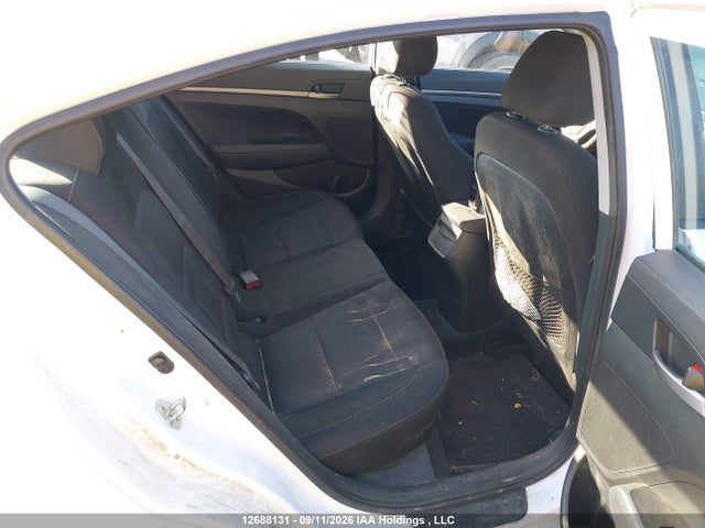 Hyundai Elantra L 2017 5NPD74LF3HH110480 Image 8