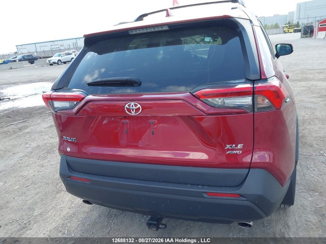 12688132 :رقم المزاد ، 2T3R1RFV7LC067871 vin ، 2020 Toyota Rav4 Xle/xle Premium مزاد بيع