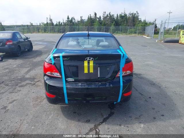 KMHCT4AE8FU873403 Hyundai ACCENT SE