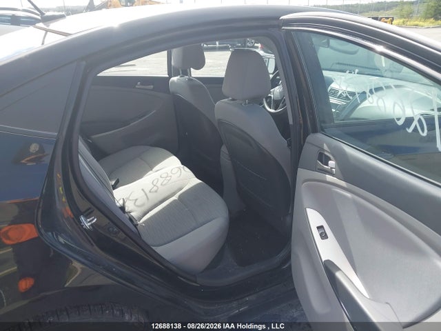 KMHCT4AE8FU873403 Hyundai ACCENT SE