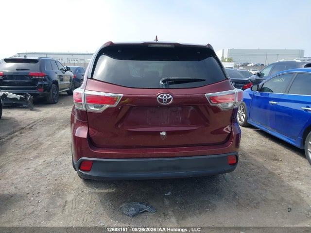Продаж на аукціоні авто 2015 Toyota Highlander Le/le Plus, vin: 5TDBKRFH2FS200145, номер лоту: 12688151