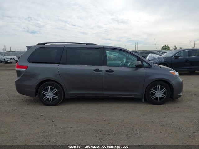 Auction sale of the 2011 Toyota Sienna V6 7 Passenger, vin: 5TDZK3DC8BS021430, lot number: 12688157