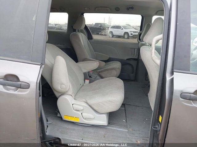 Auction sale of the 2011 Toyota Sienna V6 7 Passenger, vin: 5TDZK3DC8BS021430, lot number: 12688157