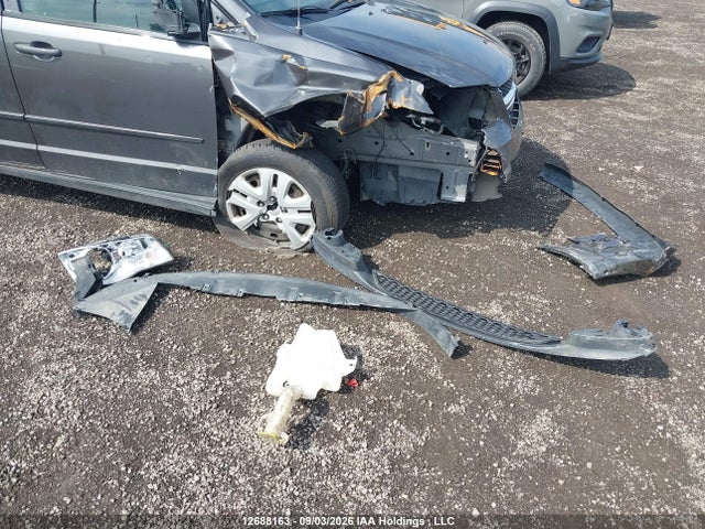 Dodge Grand Caravan Se/sxt 2015 2C4RDGBG3FR680604 Image 11