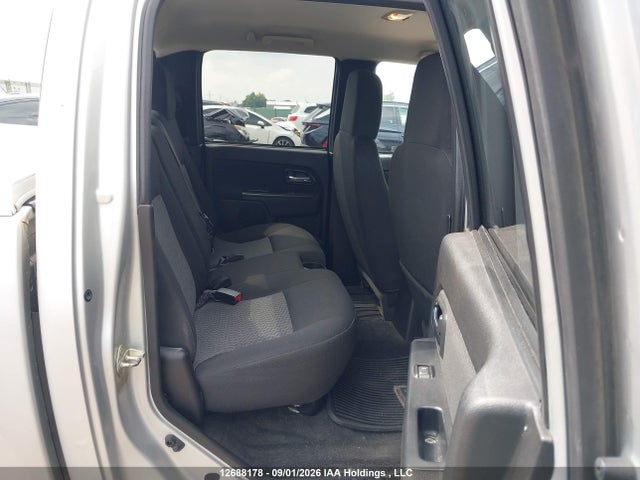 12688178 :رقم المزاد ، 1GCHTCFE4B8111444 vin ، 2011 Chevrolet Colorado Lt مزاد بيع