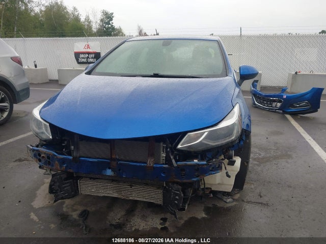 2018 Chevrolet Cruze მანქანა იყიდება აუქციონზე, vin: 1G1BE5SM4J7188143, აუქციონის ნომერი: 12688186