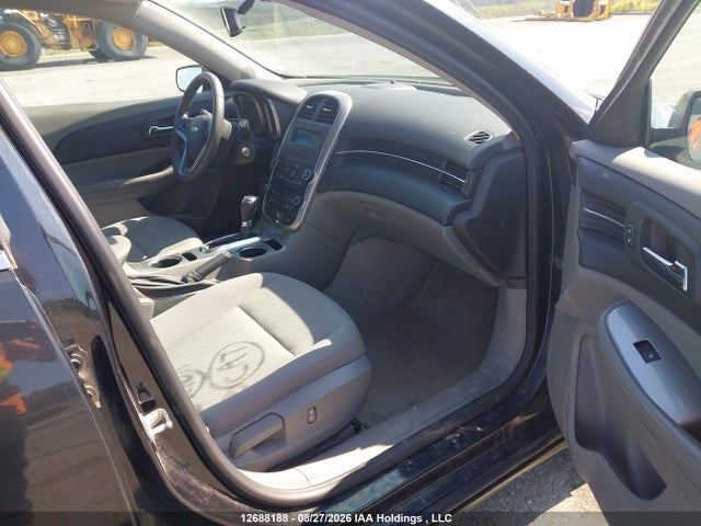 Chevrolet MALIBU LS 2015 1G11B5SL9FF145698 Image 5