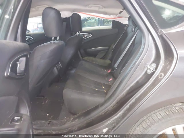 Chrysler 200 Limited 2015 1C3CCCAB6FN665443 Image 8