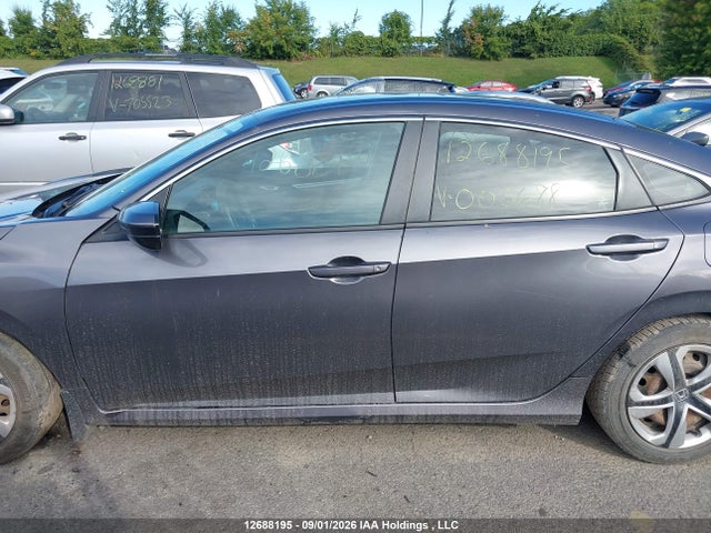 Honda Civic 2016 2HGFC2F55GH006688 Image 15