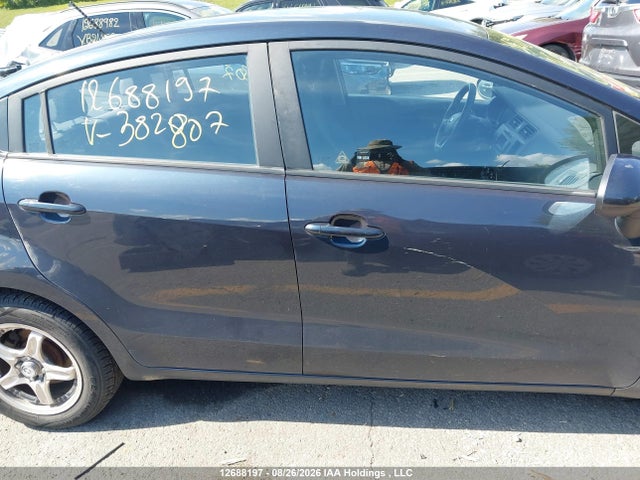 12688197 :رقم المزاد ، KNADM4A33E6382807 vin ، 2014 Kia Rio Lx مزاد بيع