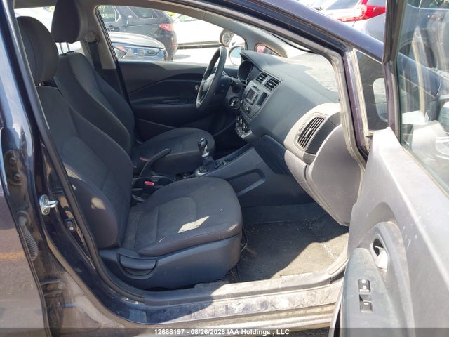 12688197 :رقم المزاد ، KNADM4A33E6382807 vin ، 2014 Kia Rio Lx مزاد بيع