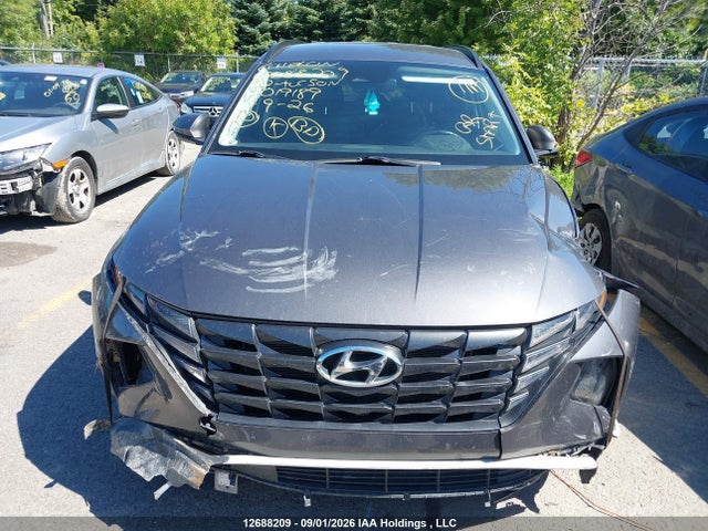 KM8JB3AEXNU019189 Hyundai TUCSON SEL