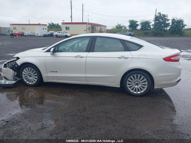 Продажа на аукционе авто 2014 Ford Fusion, vin: 3FA6P0LU2ER280599, номер лота: 12688222