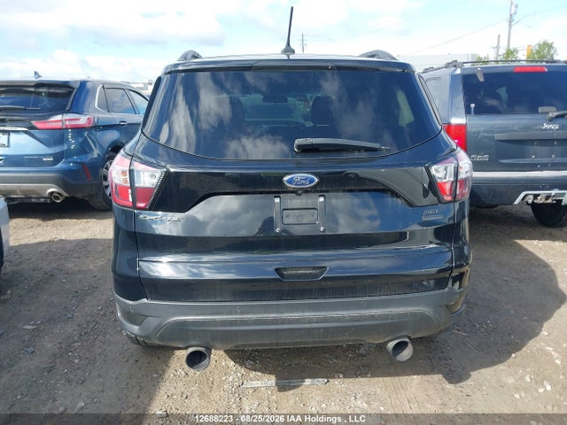 1FMCU9HD3JUA58977 Ford ESCAPE SEL
