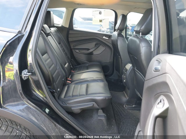 1FMCU9HD3JUA58977 Ford ESCAPE SEL
