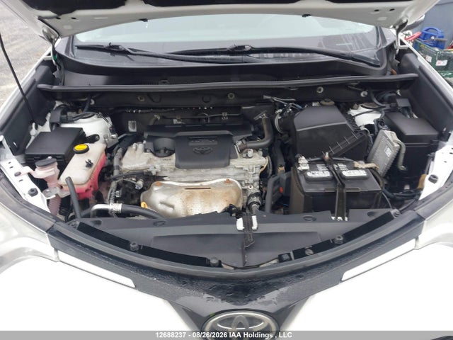 Toyota RAV4 LE 2017 2T3BFREV9HW634690 Image 10