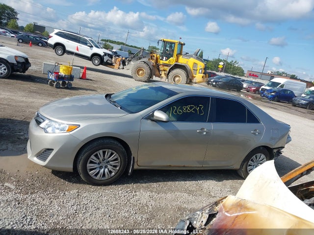 12688243 :رقم المزاد ، 4T1BF1FK0DU654738 vin ، 2013 Toyota Camry L/se/le/xle مزاد بيع